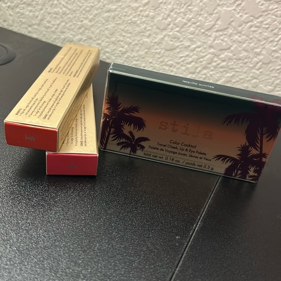 Stila color cocktail travel cheek lip & eye palette with 2 calligraphy lip stain - Picture 2 of 9